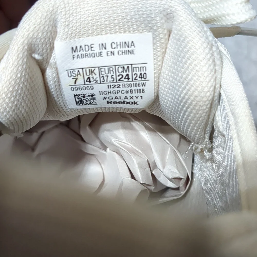 Reebok ZIG DYNAMICA Chalk Grey Women's Shoes Size 7 - Picture 8 of 9